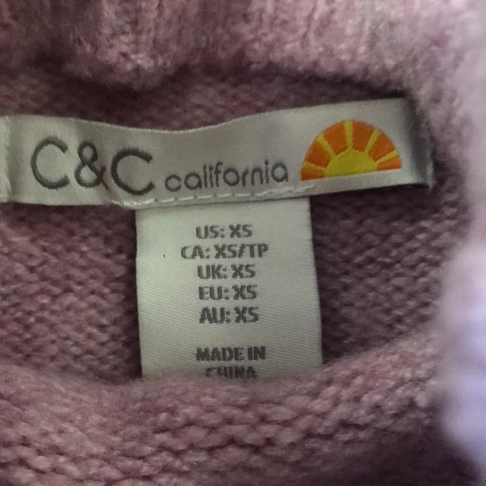 Sweater - Picture 2 of 3